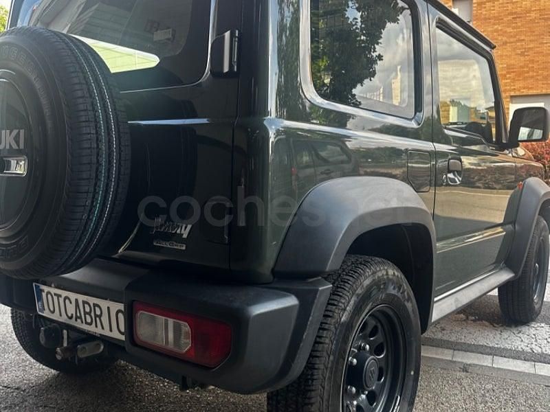 Usado Suzuki Jimny 102 CV (75 kW) 2022 Verde SUV