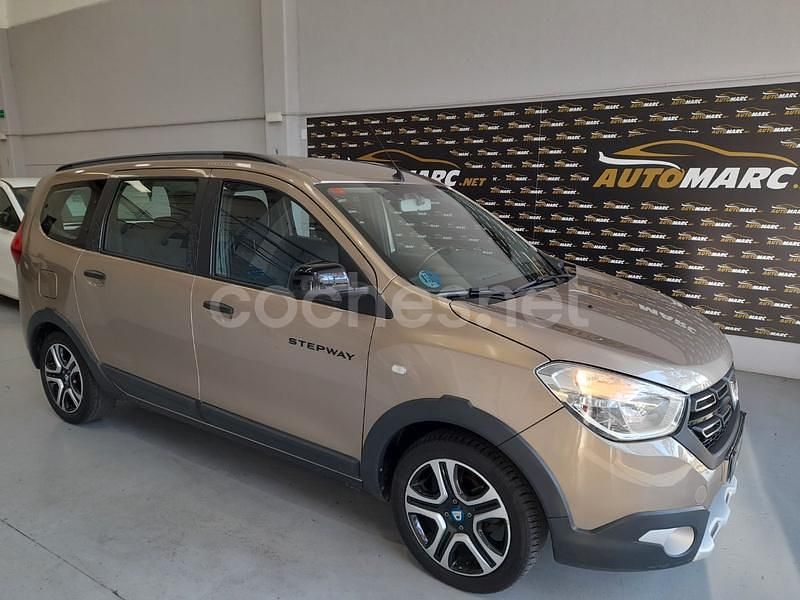 Beige Usado 2021 Dacia Lodgy Monovolumen | 13.990 € (Buen precio) - Imagen 1/4