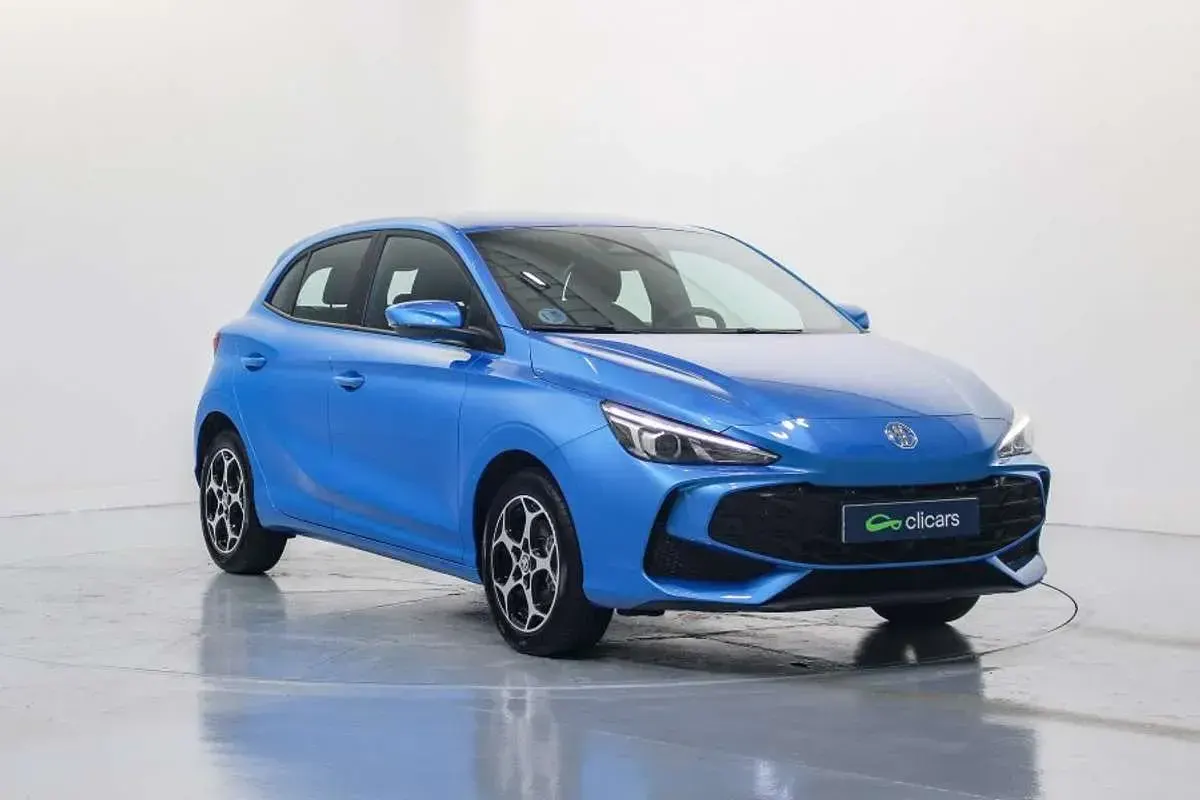 Usado MG MG3 Comfort 194 HP (142 kW) 2025 Azul Citadino