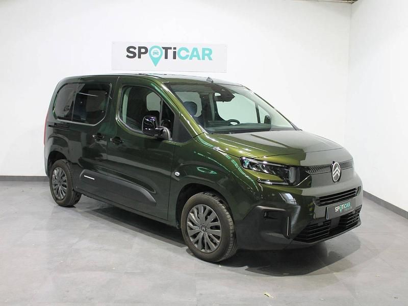 Usado Citroën Berlingo 102 CV (75 kW) 2025 Verde Monovolumen