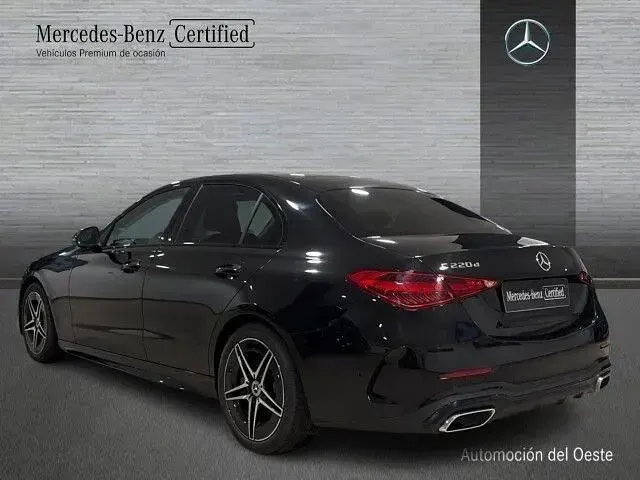 Usado Mercedes C220 200 CV (147 kW) 2025 Negro obsidiana