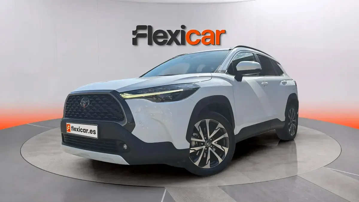 Usado Toyota Corolla Cross Plus 197 CV (144 kW) 2024 Blanco SUV