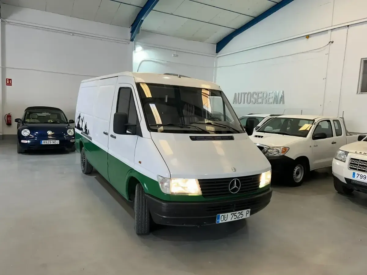 Begagnad Mercedes Sprinter 79 HK (58 kW) 1995 Van