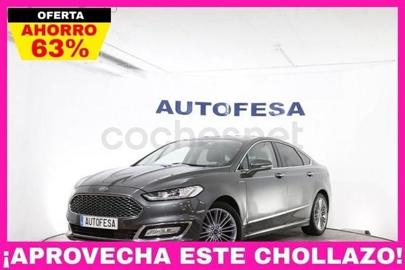 Usado Ford Mondeo Vignale 190 CV (139 kW) 2018 Gris / plata Berlina