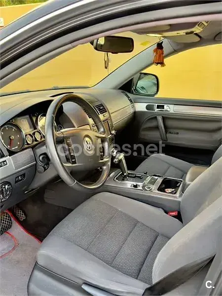 Usado VW Touareg R 174 CV (127 kW) 2005 Negro SUV