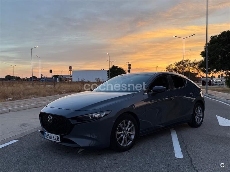 Gris / plata Usado 2019 Mazda 3 Berlina | 18.400 € (Precio justo) - Imagen 1/4