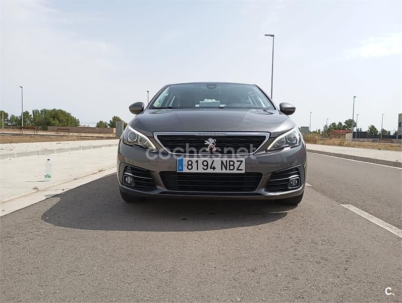 Marrón Usado 2019 Peugeot 308 SW Access Familiar | 7600 € (Super precio) - Imagen 1/4