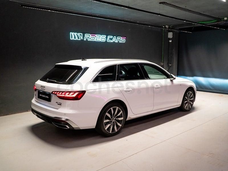 Usado Audi A4 S-Line 204 CV (150 kW) 2021 Blanco Familiar