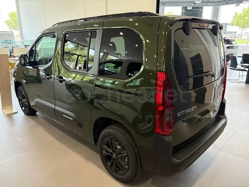 Nuevo Citroën Berlingo 100 CV (73 kW) 2026 Verde Monovolumen