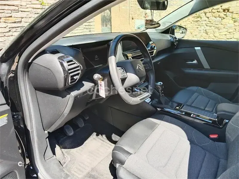 Usado Citroën C4 Feel 130 CV (95 kW) 2023 Negro SUV