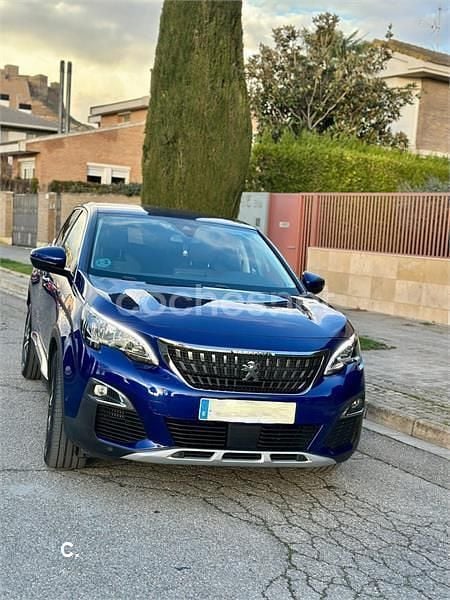 Usado Peugeot 3008 Allure 130 CV (95 kW) 2019 Azul SUV