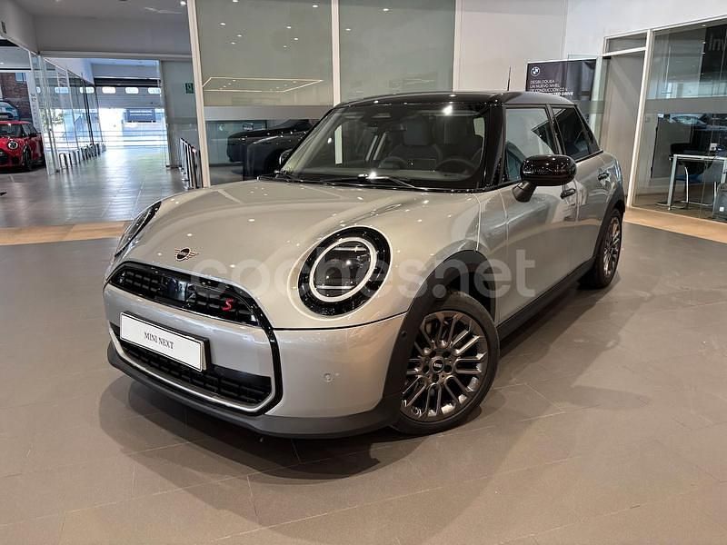 Gris / plata Usado 2025 Mini Cooper S Utilitario | 32.900 € (Un poco caro) - Imagen 1/4
