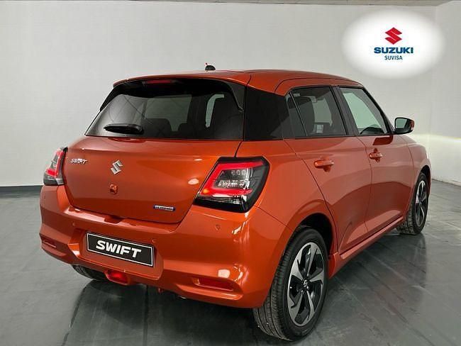 Nuevo Suzuki Swift 83 CV (61 kW) 2026 Naranja Utilitario