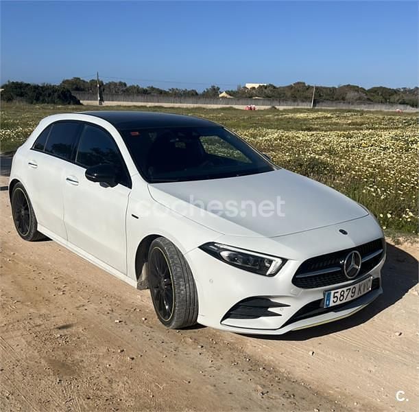 Usado Mercedes A200 156 CV (114 kW) 2019 Blanco Berlina