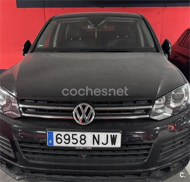 Usado VW Touareg R-line 245 CV (180 kW) 2014 Negro SUV