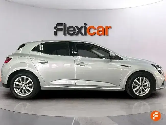 Usado Renault Mégane Zen 130 CV (95 kW) 2016 Gris