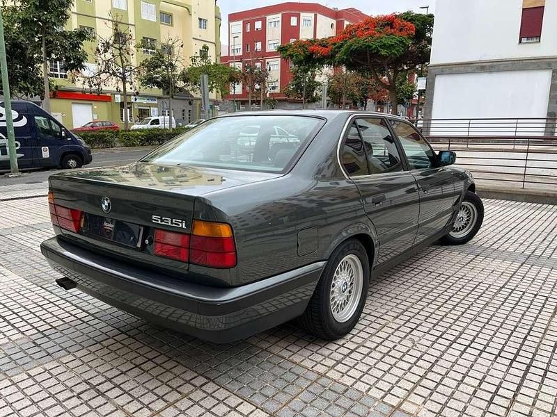 Usado BMW 535 211 CV (155 kW) 1988 Blanco Berlina