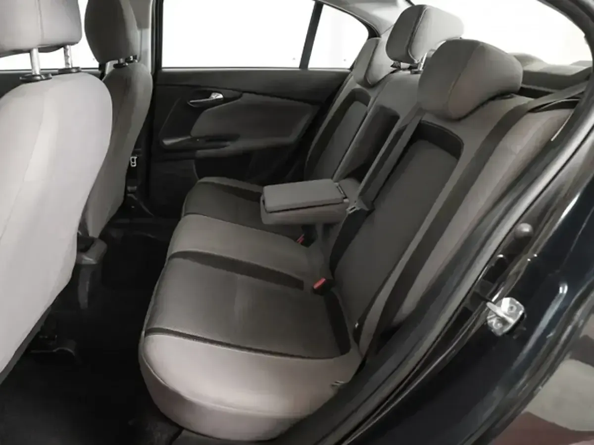 Usado Fiat Tipo Easy 120 CV (88 kW) 2018 Negro