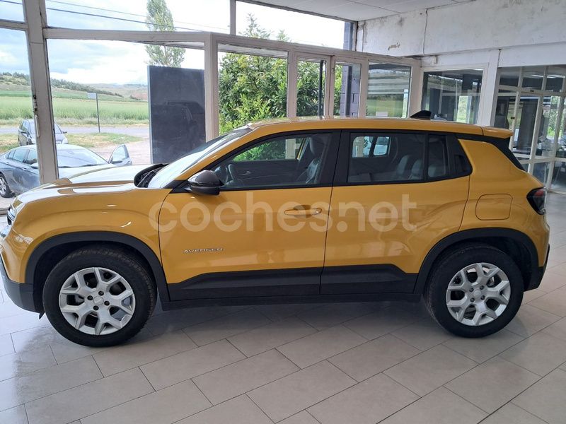 Usado Jeep Avenger Altitude 100 CV (73 kW) 2023 Amarillo SUV