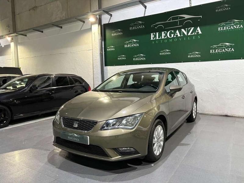 Usado Seat Leon Style 110 CV (80 kW) 2016 Verde Utilitario