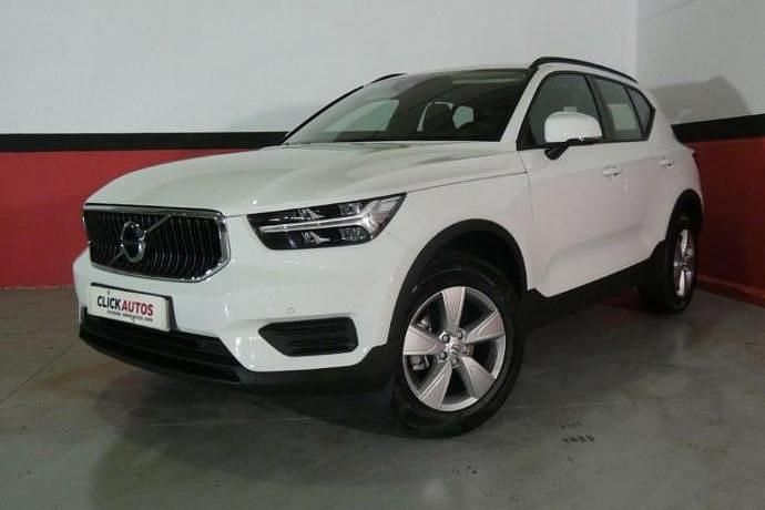 Usado 2021 Volvo XC40 Momentum SUV | 21.400 € (Buen precio) - Imagen 1/4