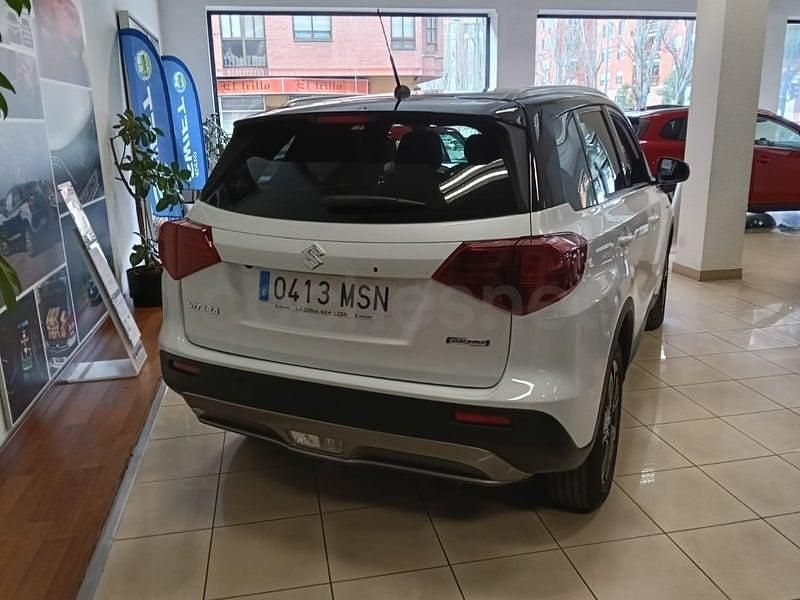 Usado Suzuki Vitara 129 CV (94 kW) 2024 Blanco SUV
