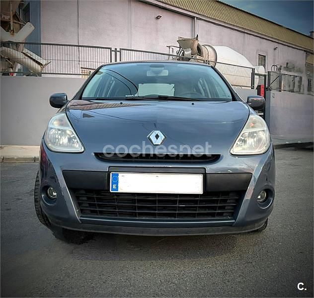 Azul Usado 2010 Renault Clio II Expression Berlina | 5450 € (Precio justo) - Imagen 1/4