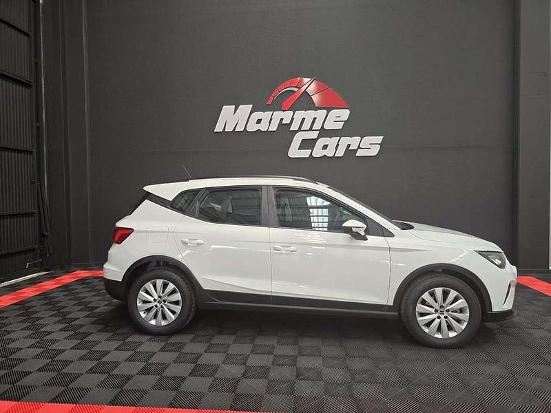 Usado Seat Arona Reference 95 CV (69 kW) 2021 Blanco SUV