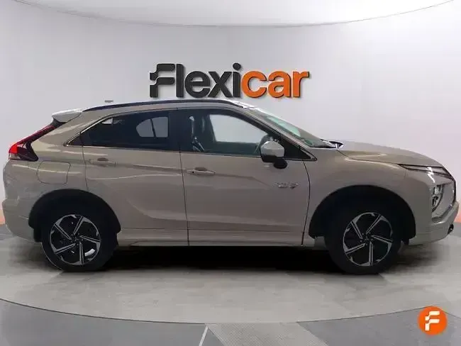 Usado Mitsubishi Eclipse Cross 188 CV (138 kW) 2021 Blanco SUV