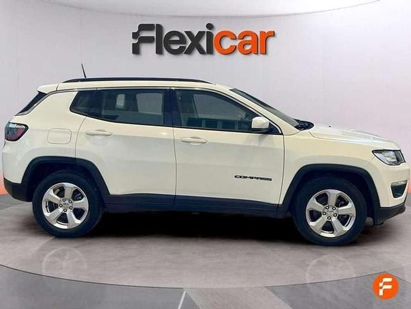 Usado Jeep Compass Longitude 120 CV (88 kW) 2017 Blanco SUV