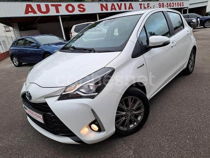 Blanco Usado 2020 Toyota Yaris Hybrid Active Berlina | 15.990 € (Buen precio) - Imagen 1/4