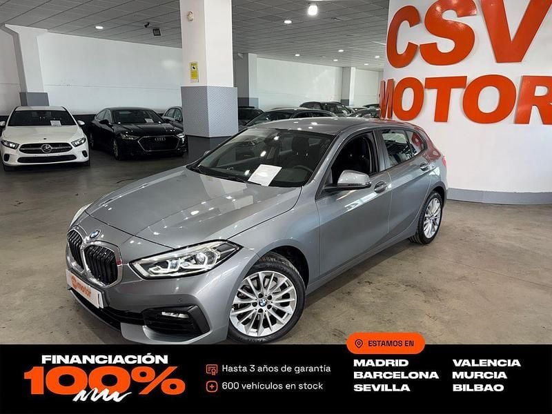 Usado BMW 118 136 CV (100 kW) 2023 Gris Utilitario