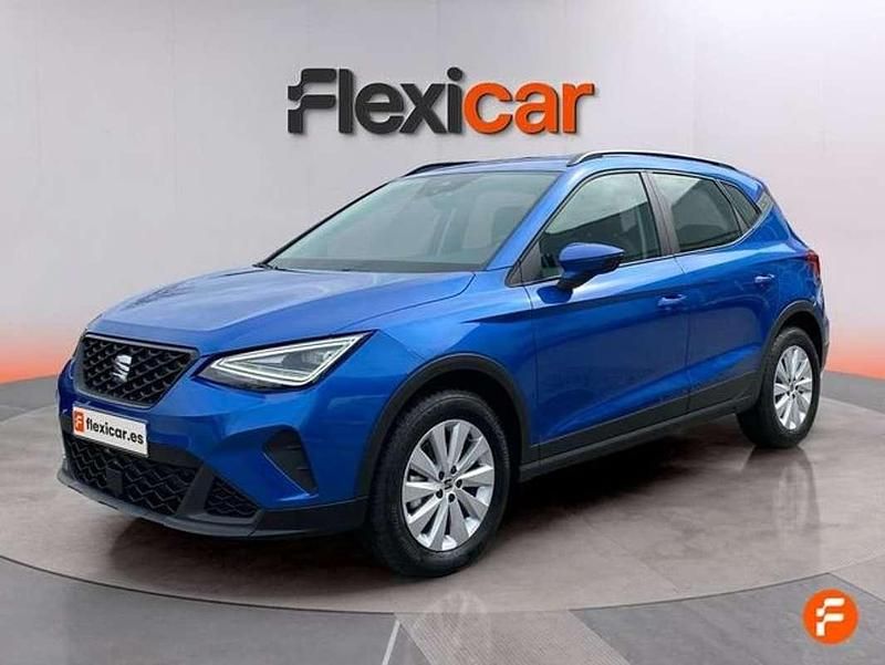 Usado Seat Arona Style 116 CV (85 kW) 2024 Azul SUV