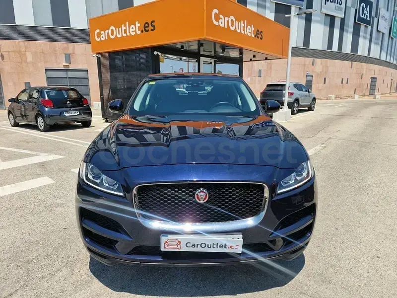 Usado Jaguar F-Pace Prestige 180 CV (132 kW) 2016 Azul SUV