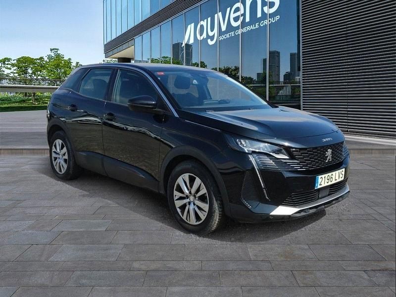 Usado Peugeot 3008 Active 130 CV (95 kW) 2021 Negro SUV