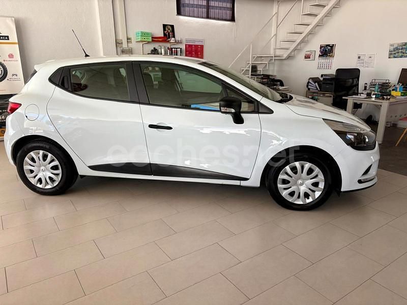Blanco Usado 2019 Renault Clio IV Business Berlina | 10.500 € (Precio justo) - Imagen 1/4
