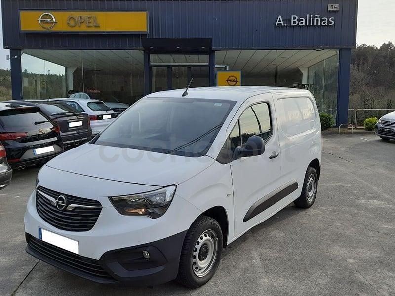 Usado Opel Combo Life Edition 102 CV (75 kW) 2021 Blanco Monovolumen