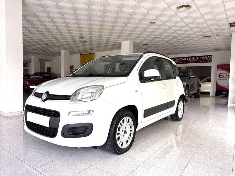 Usado Fiat Panda Lounge 69 CV (50 kW) 2014 Blanco Utilitario