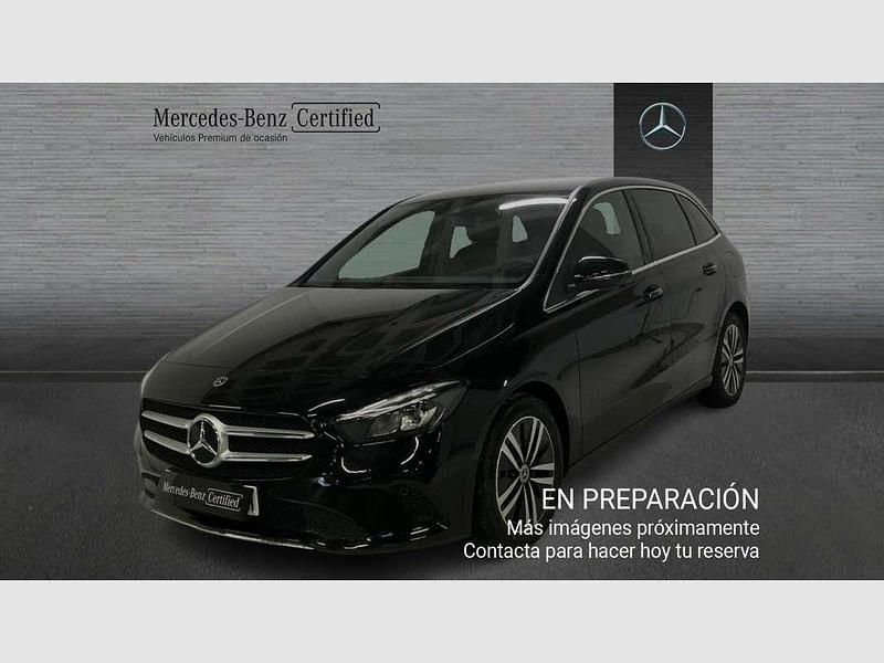 Usado Mercedes E250 218 CV (160 kW) 2021 Negro Familiar