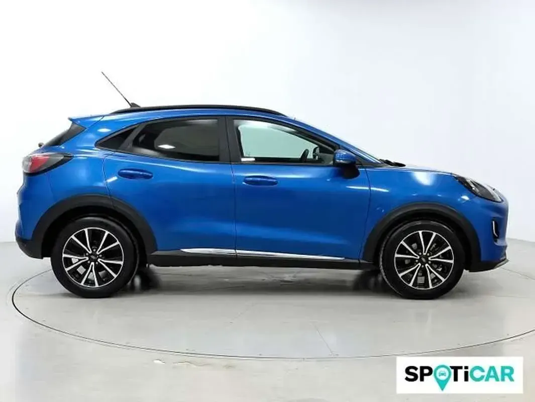 Usado Ford Puma Titanium 125 CV (91 kW) 2022 Azul SUV