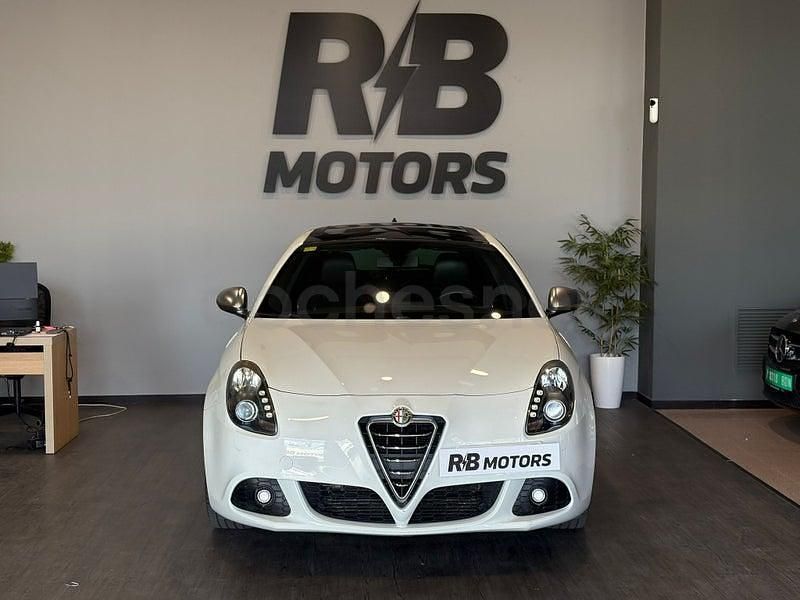Usado Alfa Romeo Giulietta Quadrifoglio Verde 235 CV (172 kW) 2011 Blanco Berlina