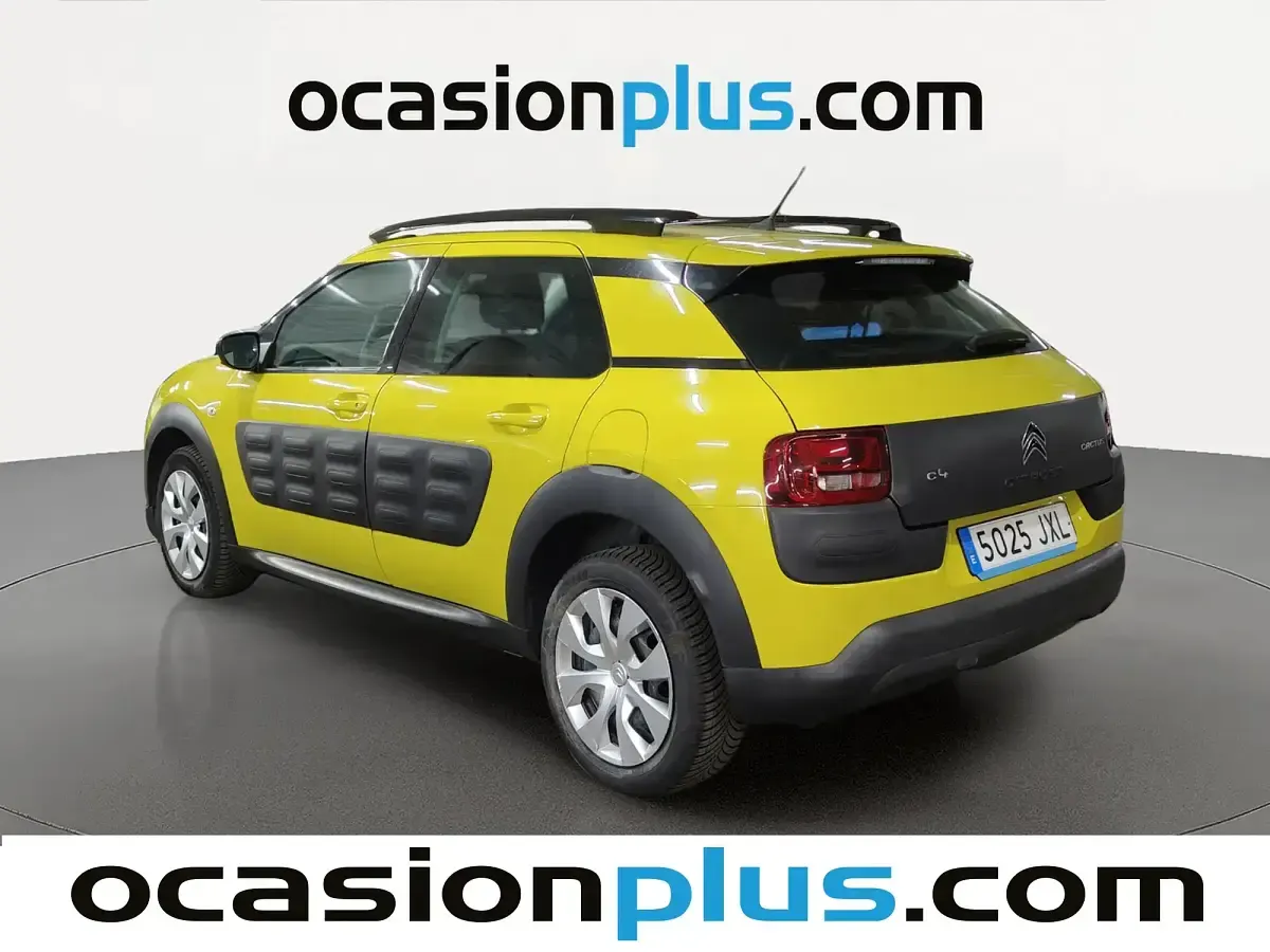 Usado Citroën C4 Feel 110 CV (80 kW) 2017 Amarillo SUV