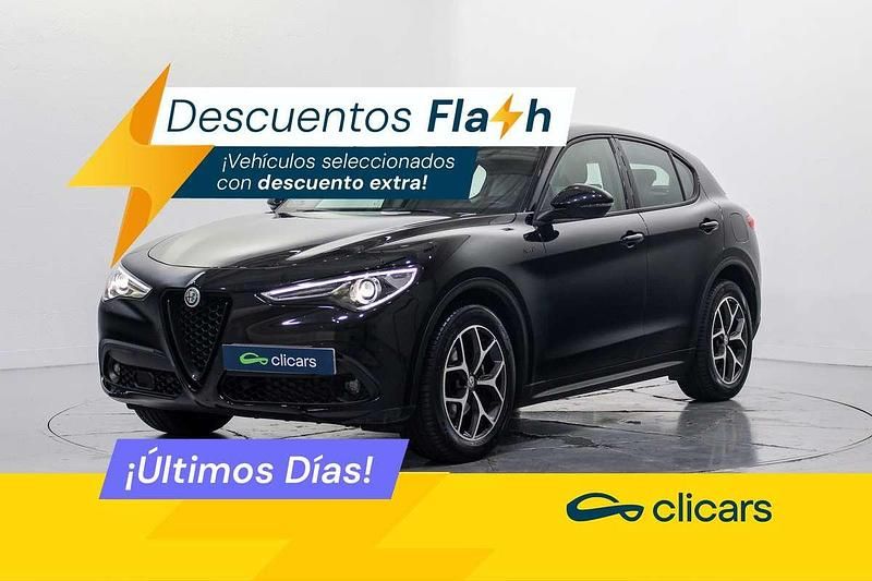 Usado Alfa Romeo Stelvio Sprint 190 CV (139 kW) 2021 Negro SUV