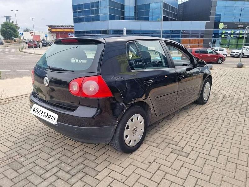 Usado VW Golf IV Sportline 116 CV (85 kW) 2005 Negro Utilitario
