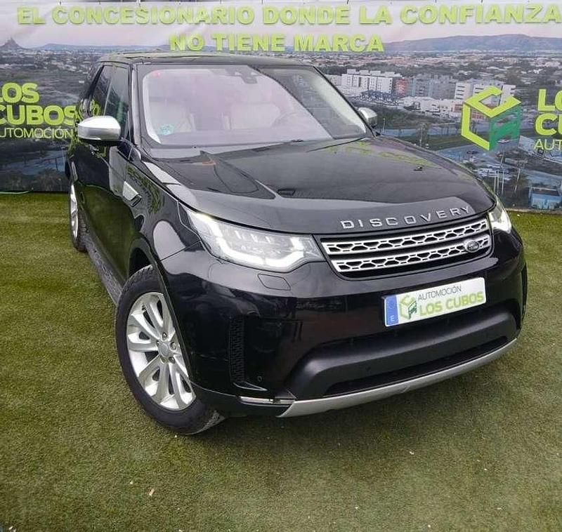 Negro Usado 2017 Land Rover Discovery 5 HSE Luxury SUV | 37.990 € - Imagen 1/4