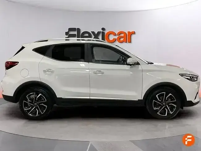 Usado MG ZS Luxury 106 CV (77 kW) 2024 Blanco SUV