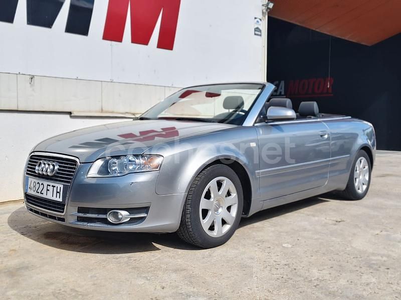 Gris / plata Usado 2006 Audi A4 Cabriolet Descapotable | 9900 € - Imagen 1/4