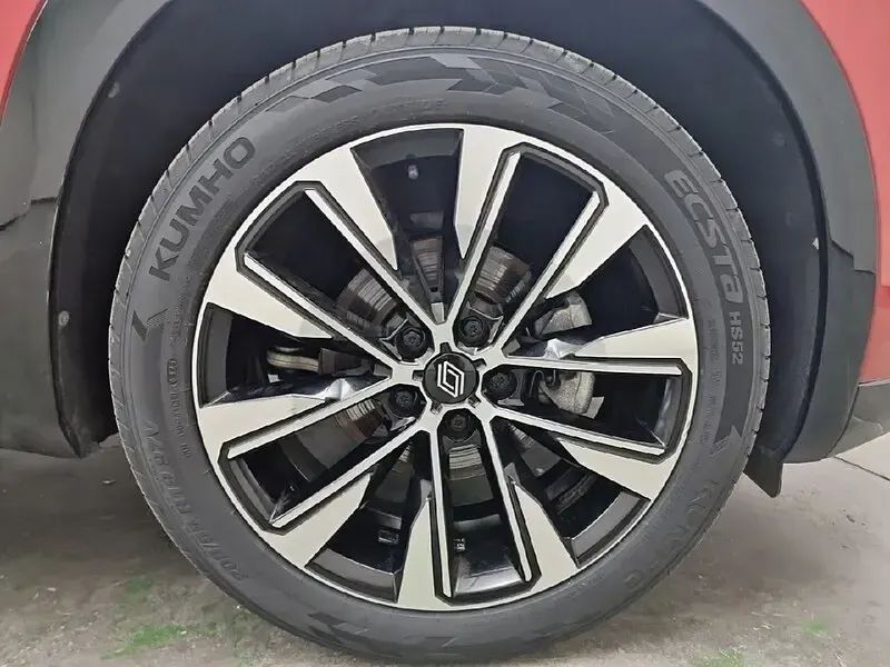 Usado Renault Austral Techno 160 CV (117 kW) 2023 Rojo SUV
