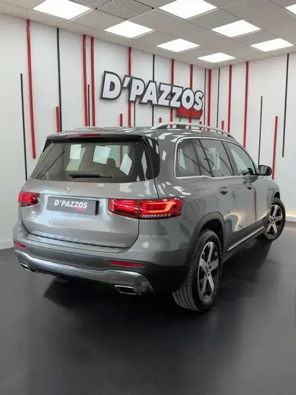 Usado Mercedes GLB200 150 CV (110 kW) 2021 Gris SUV