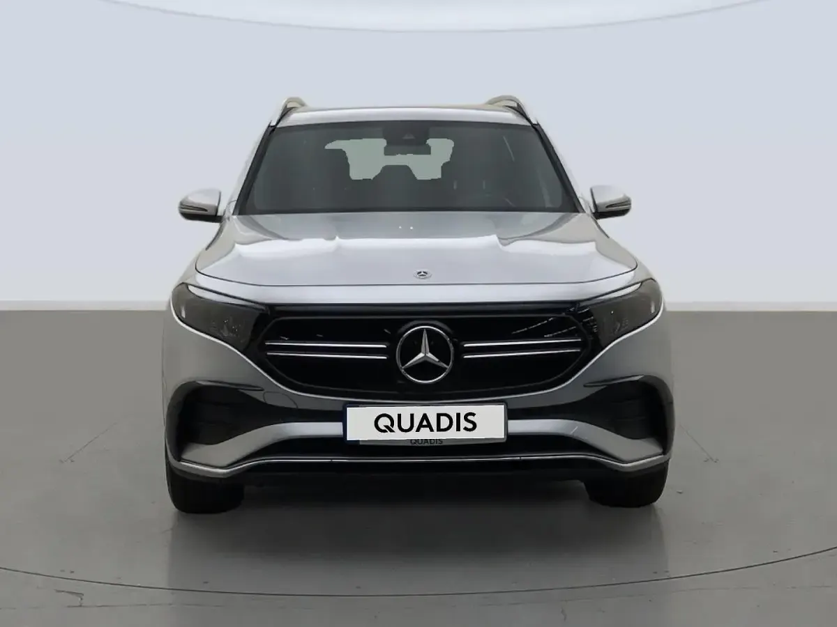 Usado Mercedes EQB250 139 kW (190 CV) 2022 Gris plata SUV